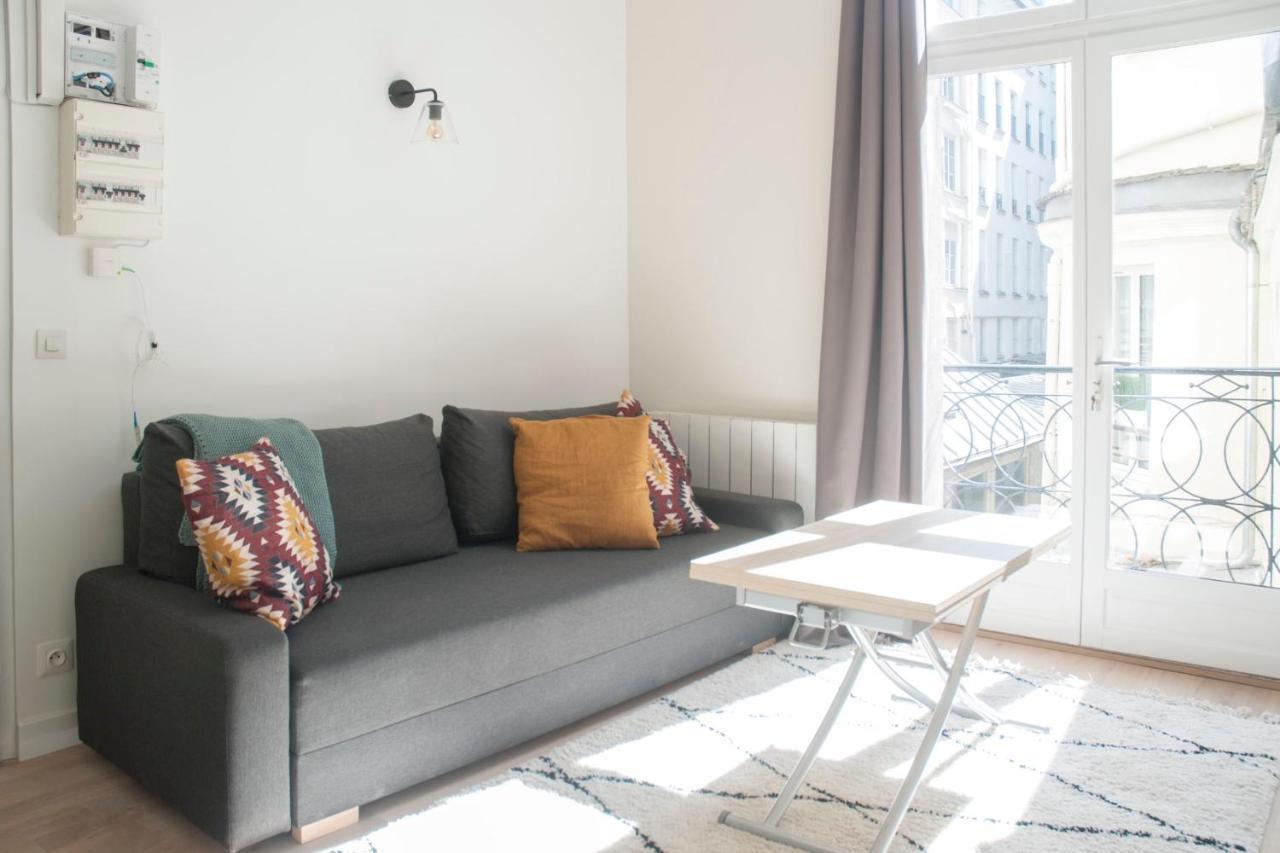 Charming Cosy Studio In Sentier Paris Luaran gambar